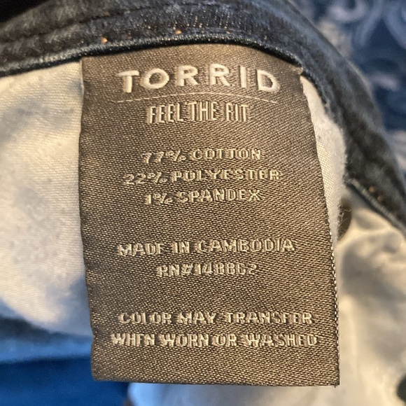 Torrid luxe slim boot cut jeans super stretch size 14R - Picture 4 of 8